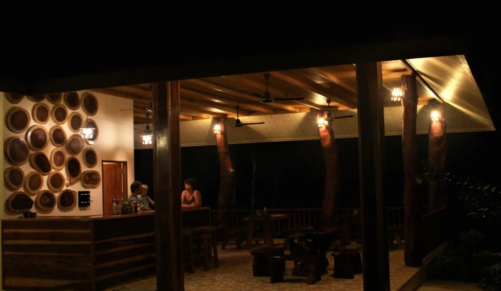 Khao Sok River Home Resort