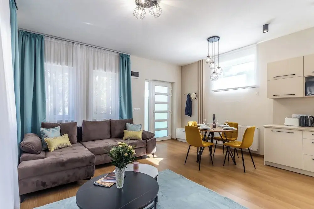 Nemes Apartments
