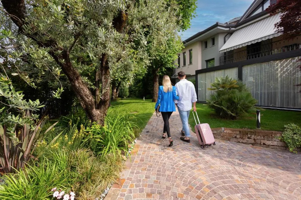 Like Home Boutique Hotel 3 min, Orio Airport