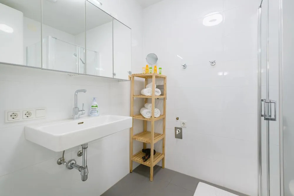 Apartment Domino