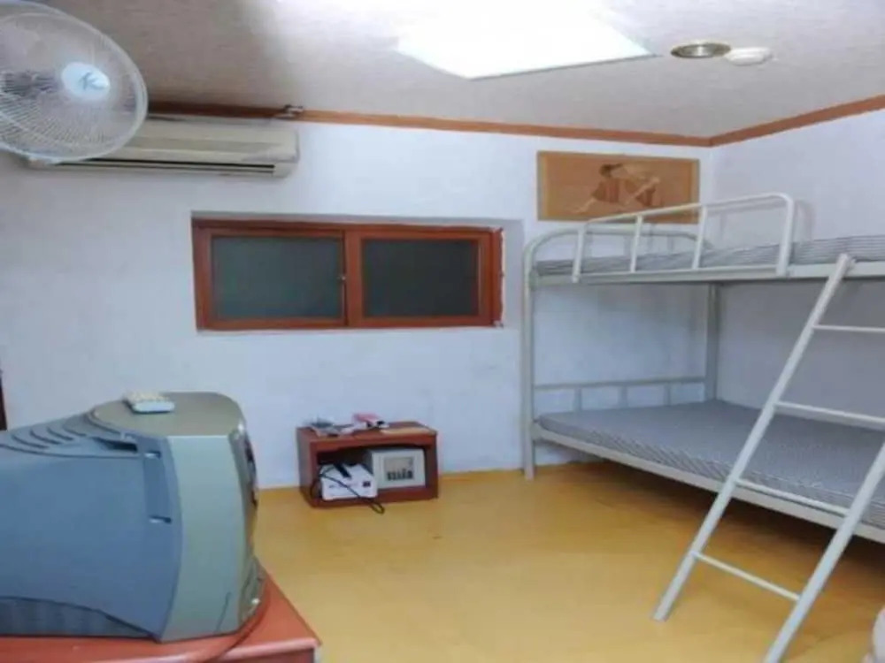 Dongdaemun House