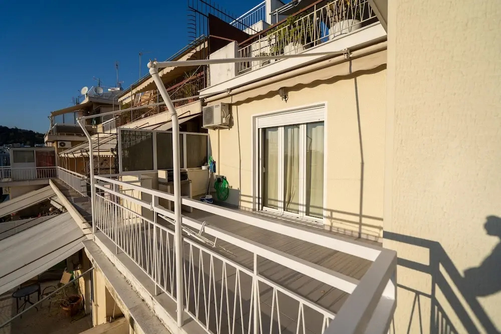 Fotomara sunny and colourful apartment with view