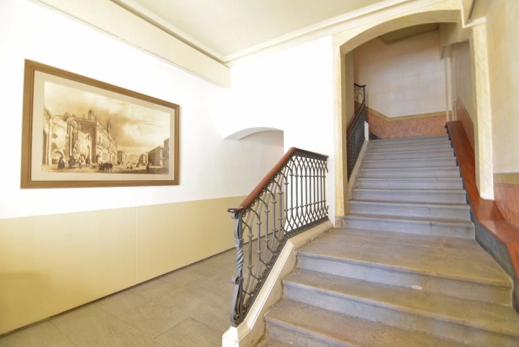 NEW REINA CRISTINA  in Barcelona