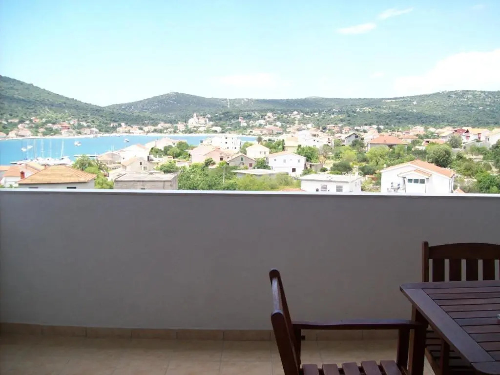 Apartments Franjić