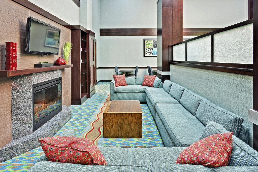Holiday Inn Express Hotel & Suites New Philadelphia by IHG