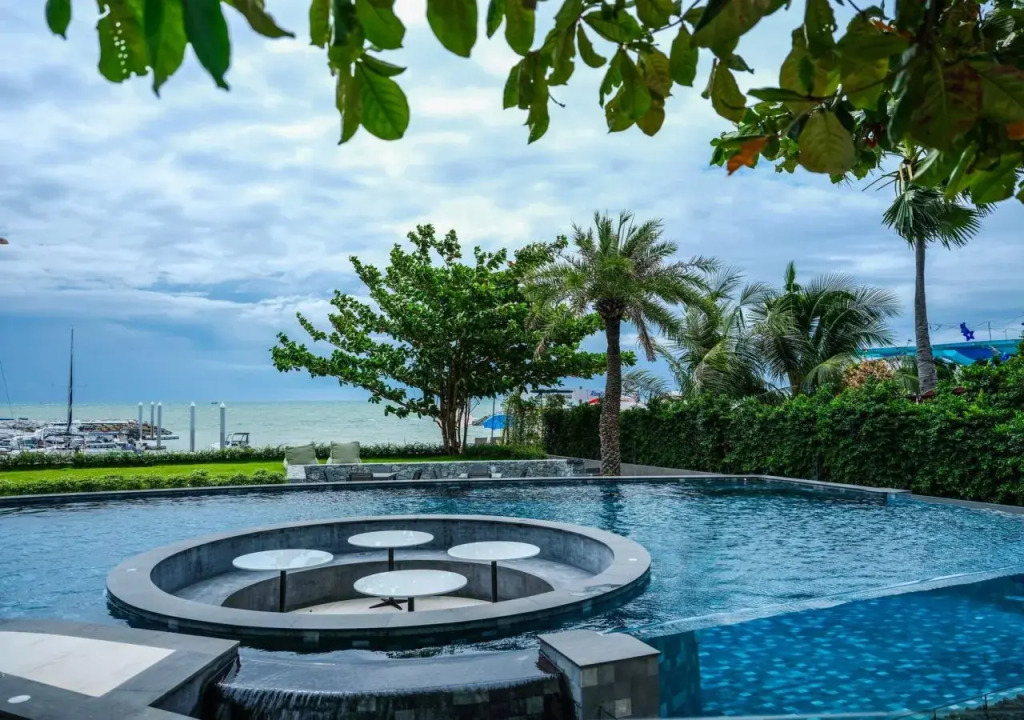Worita Cove Hotel