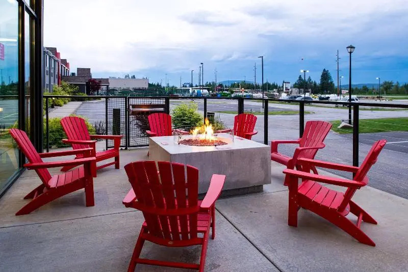 Howard Johnson Ponderay/Sandpoint