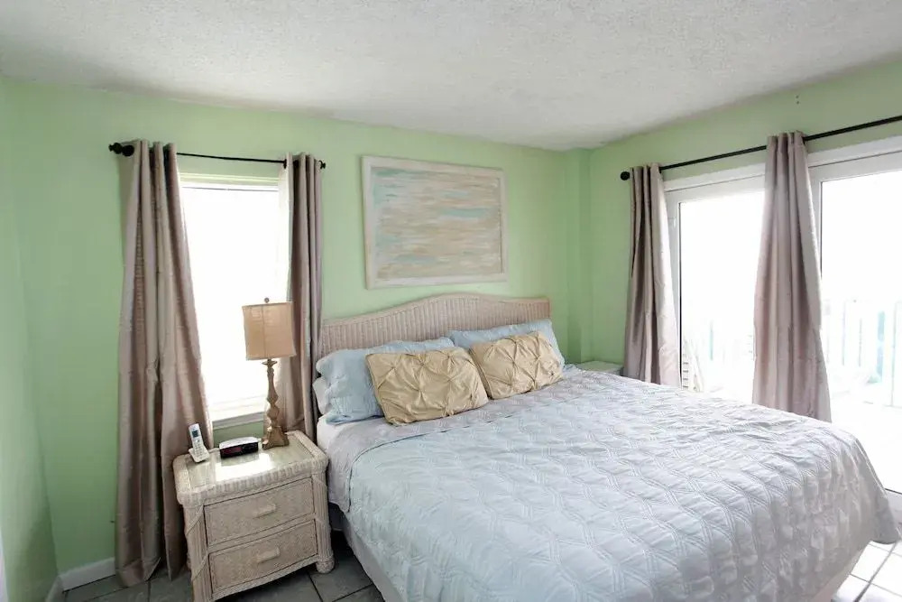 Surfside Shores 2901