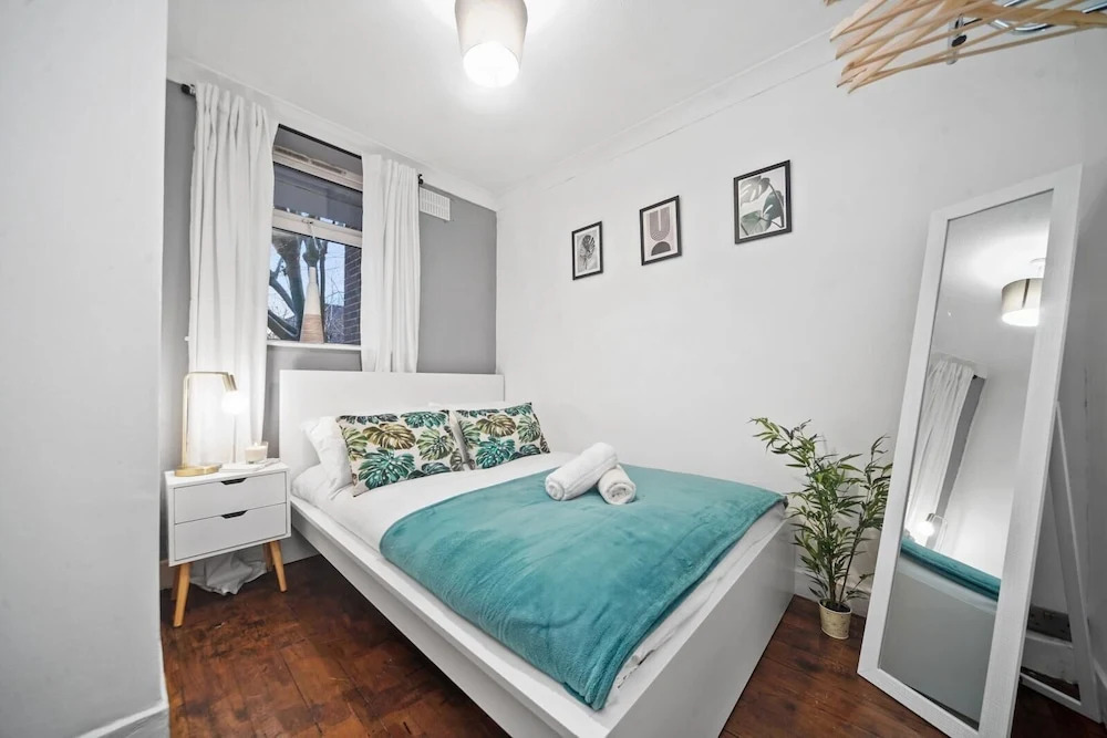 Stylish 3 Bed Apartment Central London