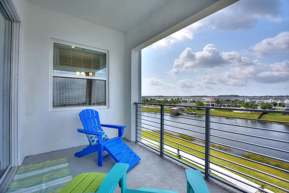 Storey Lake Resort 2bd Condo Overlooking Water #840