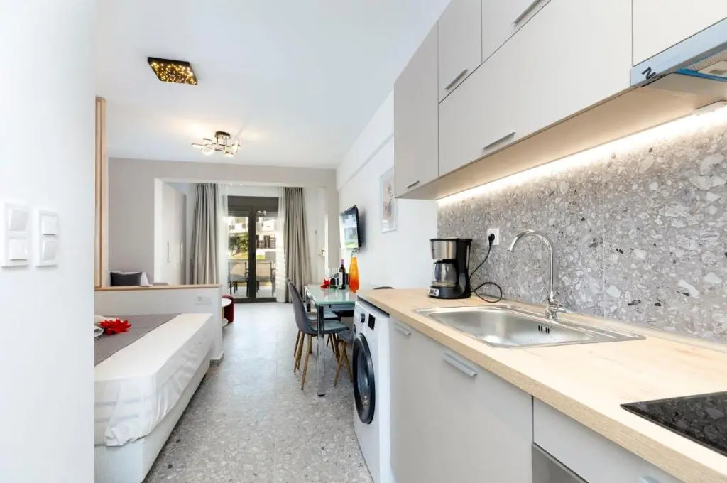 TwinStars Superior Apartment