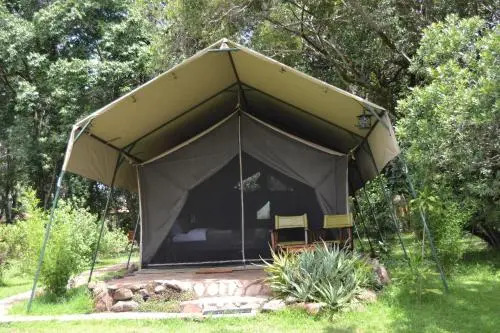 Exploreans Mara River Camp
