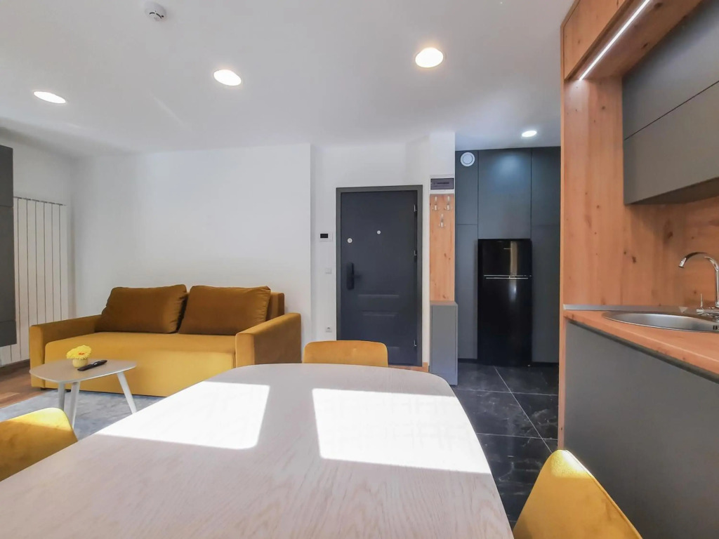 Royal Maison Apartments