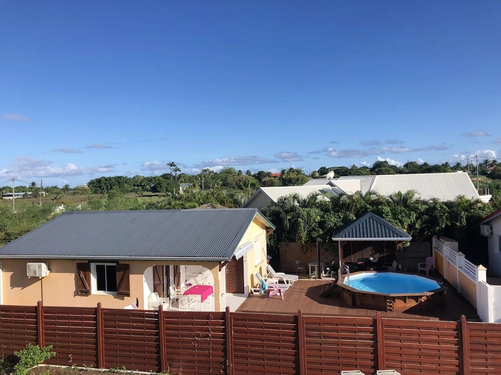 House With 2 Bedrooms in Saint-françois, With Private Pool, Enclosed G
