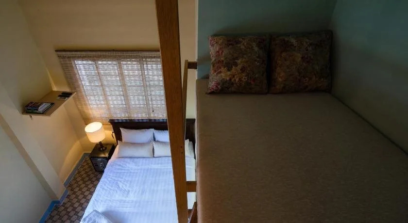 The Red House - Hostel