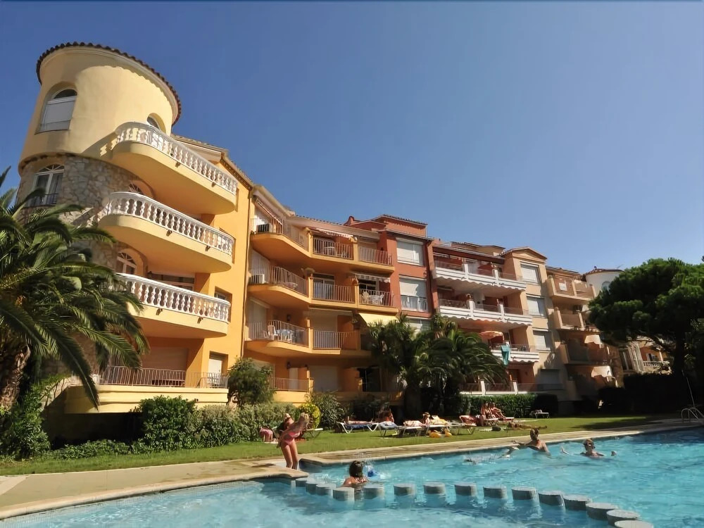 Apartamentos Comte-Empuries-46