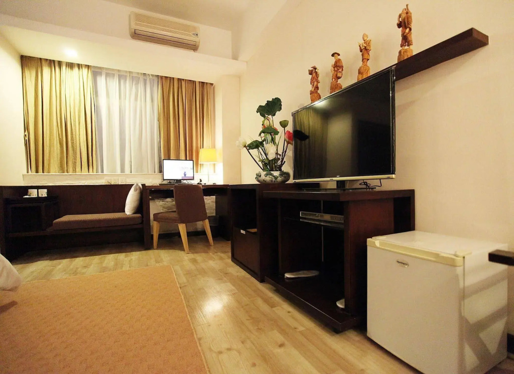 K-hotel