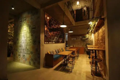 Pawon Cokelat Guesthouse