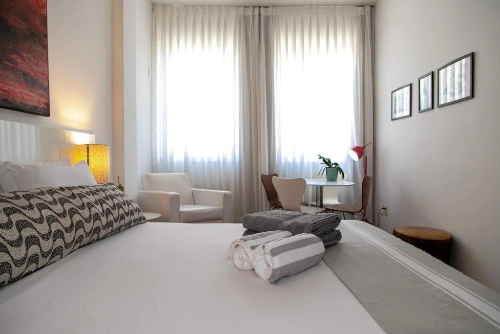 ELEGANT STUDIO 1 BEDROOM IPANEMA BEST LOCATIoN