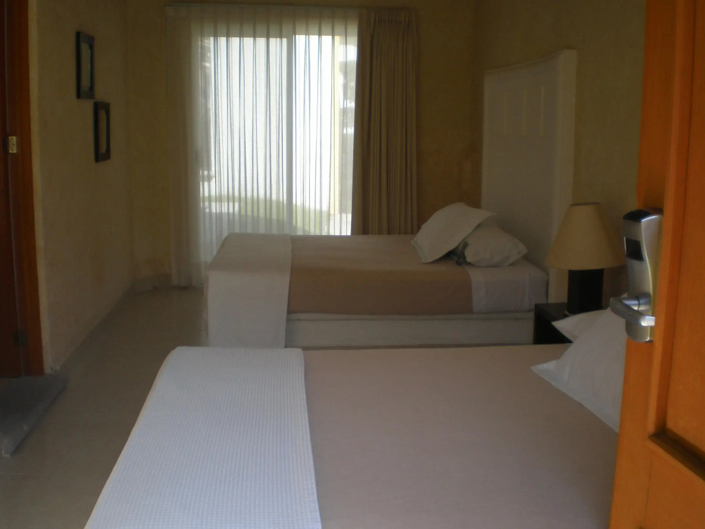 Hotel Canarios