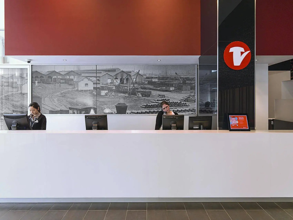 Travelodge Hotel Melbourne Docklands