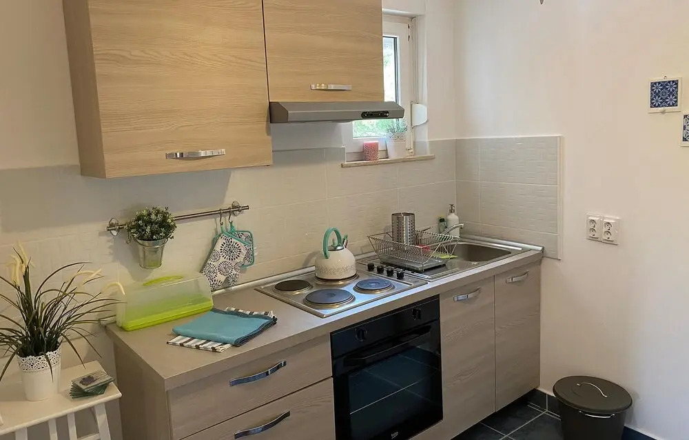 Nice Home in Starigrad With Wifi and 3 Bedrooms