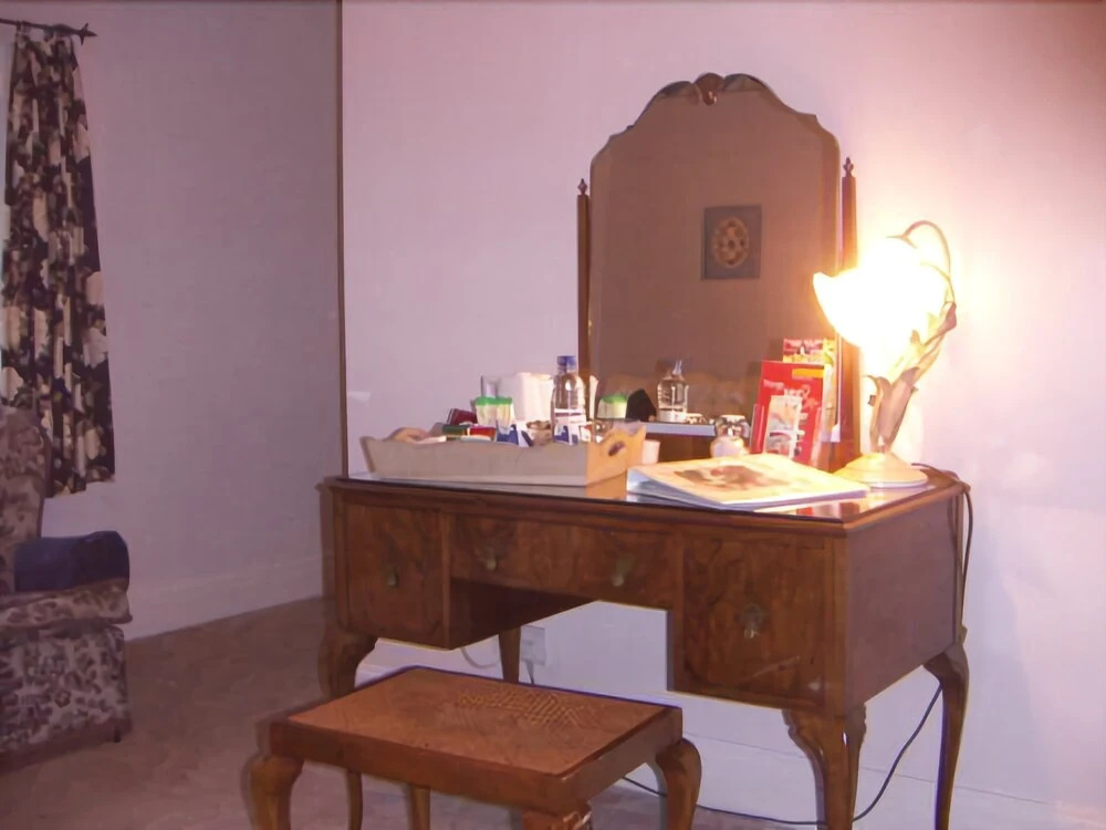 Yew Tree House - B&B