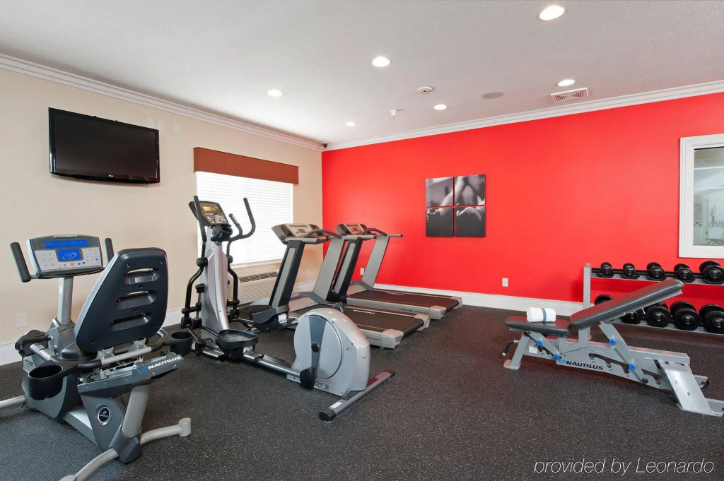 Country Inn & Suites by Radisson, Bloomington-Normal Airport, IL