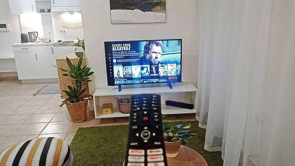 Relaxing Studio Apt 1 min to Highway Parking