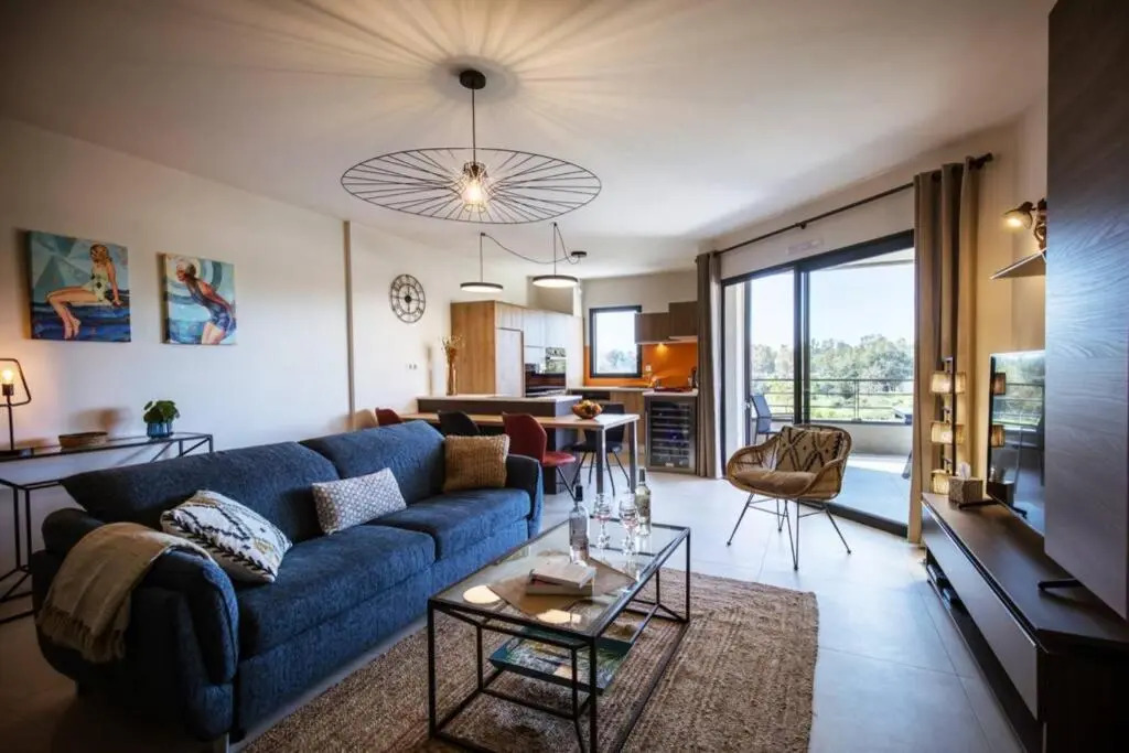Les 3 baigneuses : Appartement 2 chambres, neuf proche de toutes commodités