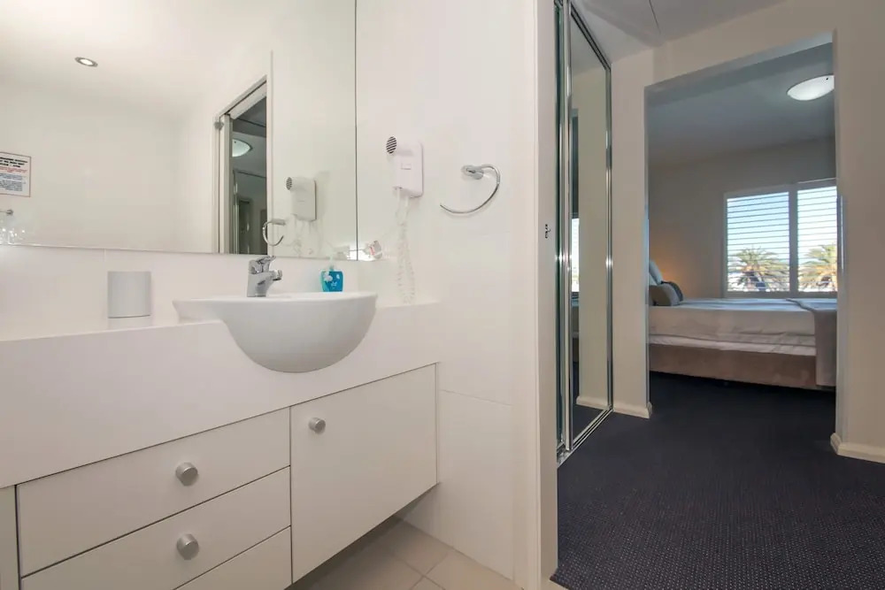 Pacific Blue Apartment 278, 265 Sandy Point Road