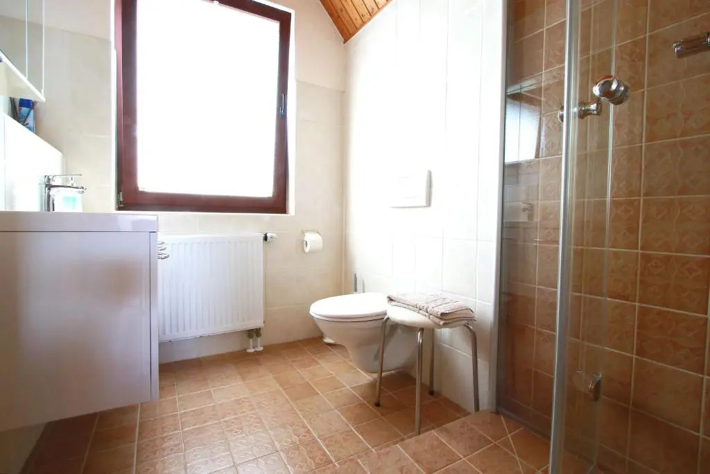 Zwei Ferienwohnungen Ankerpatz 70 qm mit Loggia & Puppenstube 50 qm mit Gartenterrasse in Hagenburg nähe Steinhuder Meer