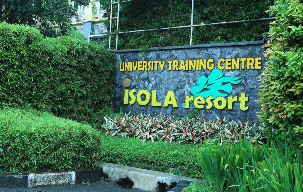 Isola Resort Hotel