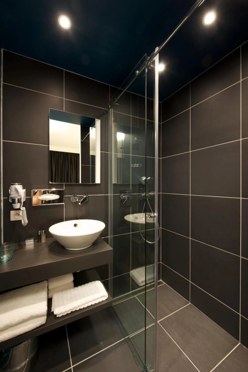Le NexHotel