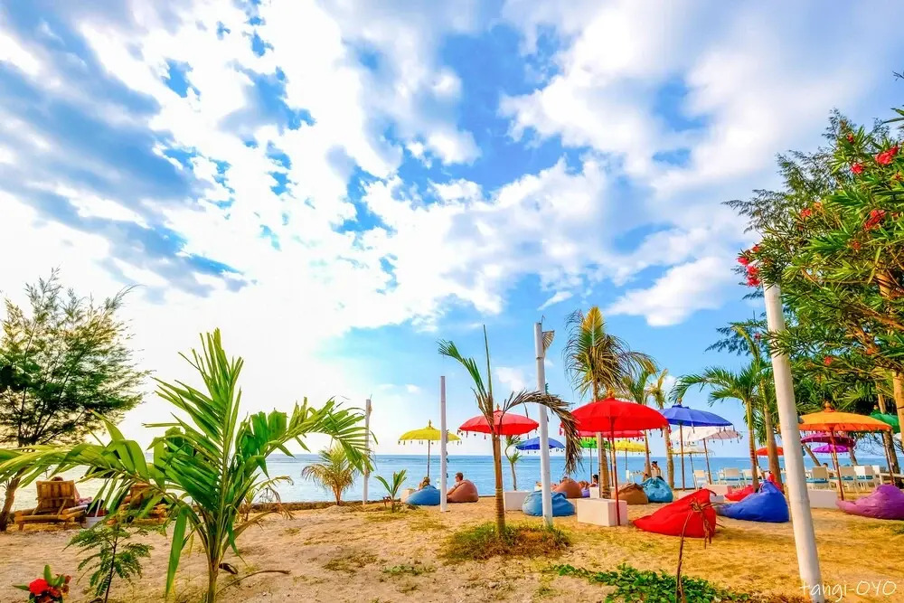 Biba Beach Village