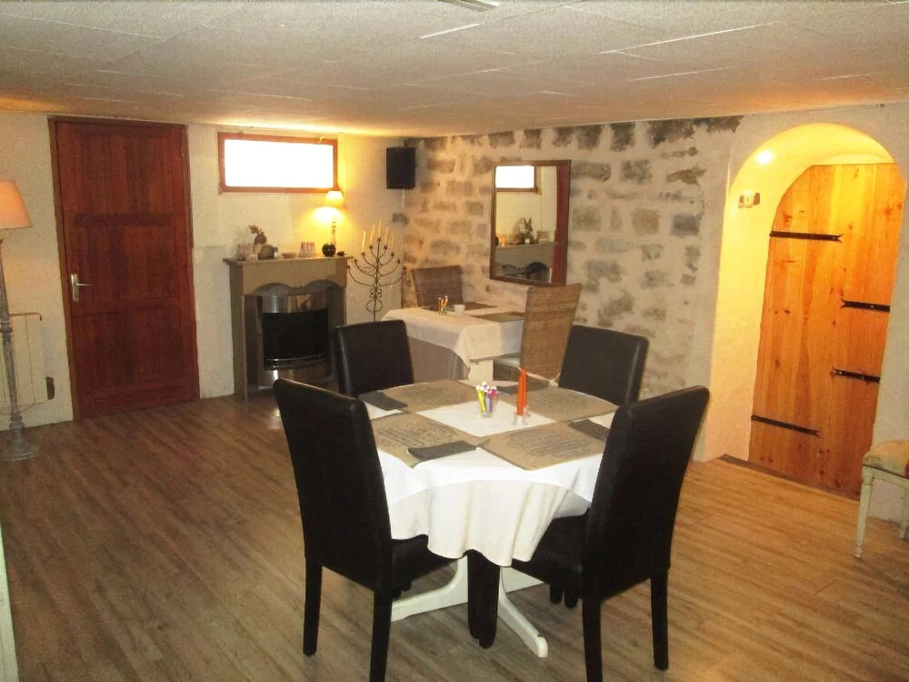 Chambres dHôte Dijon Clair de Lune Adults Only