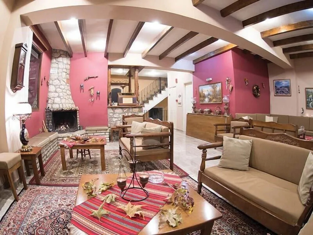 Hotel Tefthis