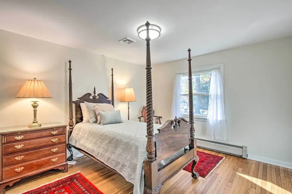 Near Philly & PGA Champ! Inviting Home w/ Yard