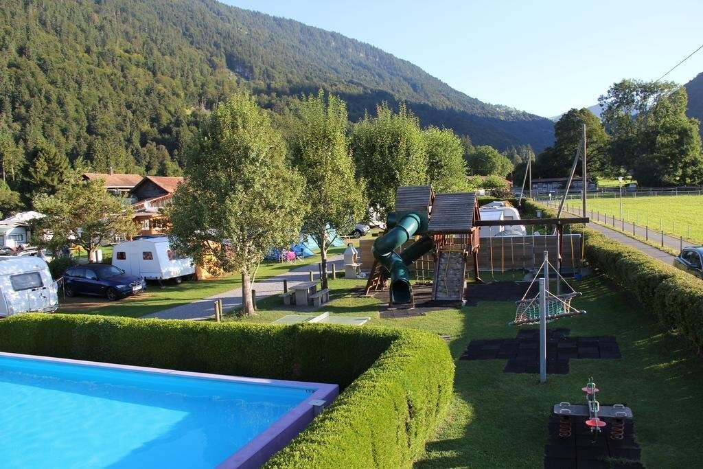 Camping Lazy Rancho - Eiger - Mönch - Jungfrau - Interlaken