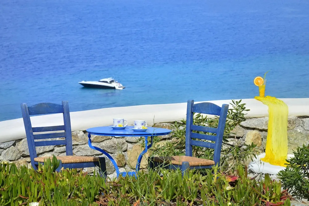 Aiolos Villas