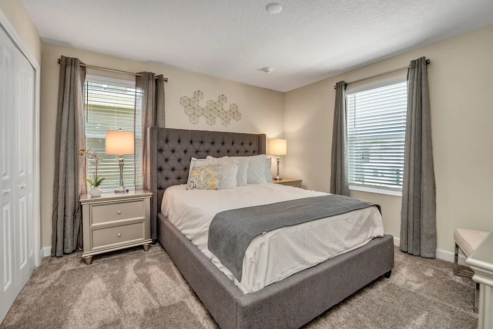 Storey Lake 9 BR Villa with Game Room