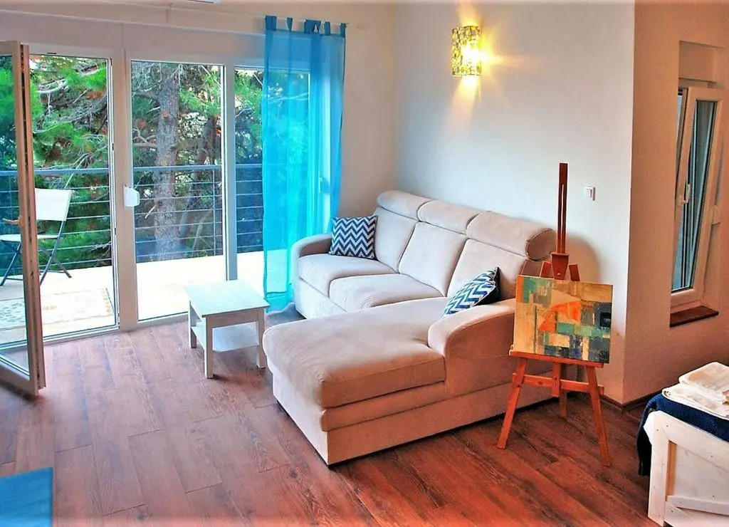 MaraMare Apartments