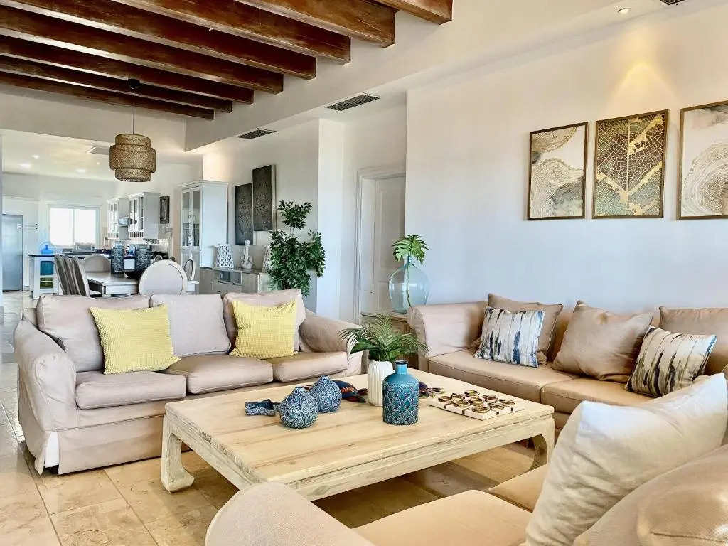 Beachfront Luxury Pent-House at Aquamarina, Cap Cana