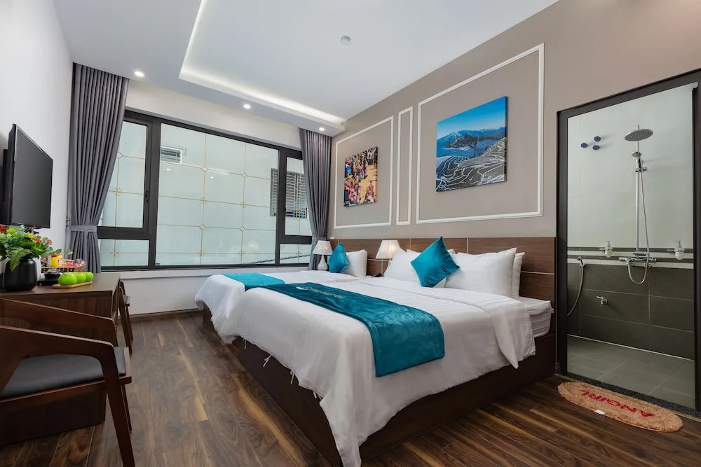 Airport Classic Hotel & Travel
