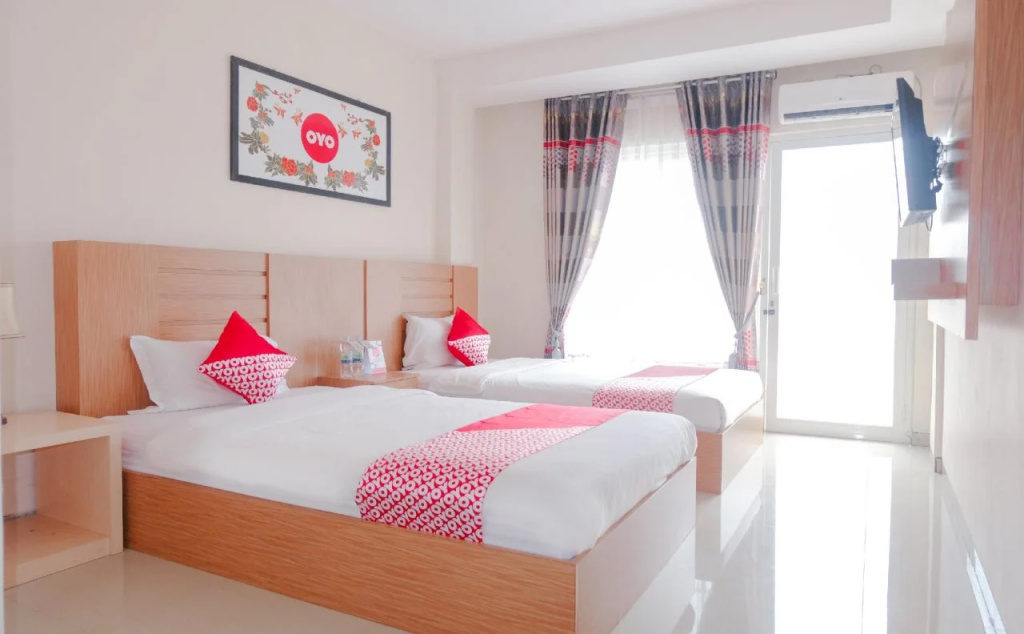OYO 696 Hasanah Guest House Syariah De Saphire