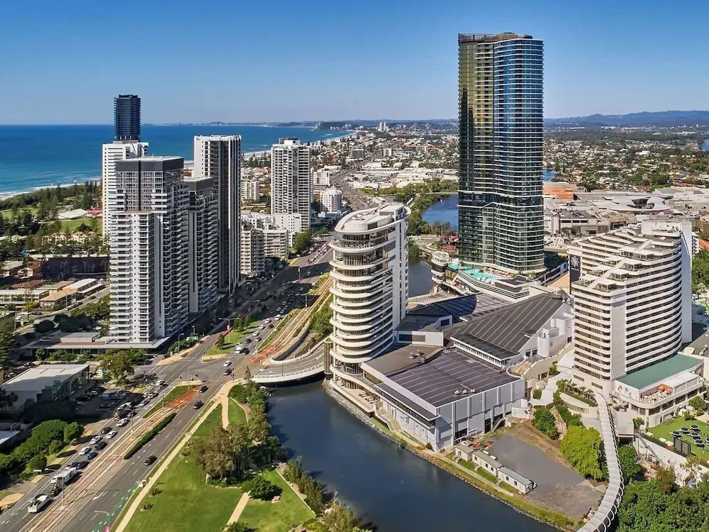 La Jolla Holiday Broadbeach