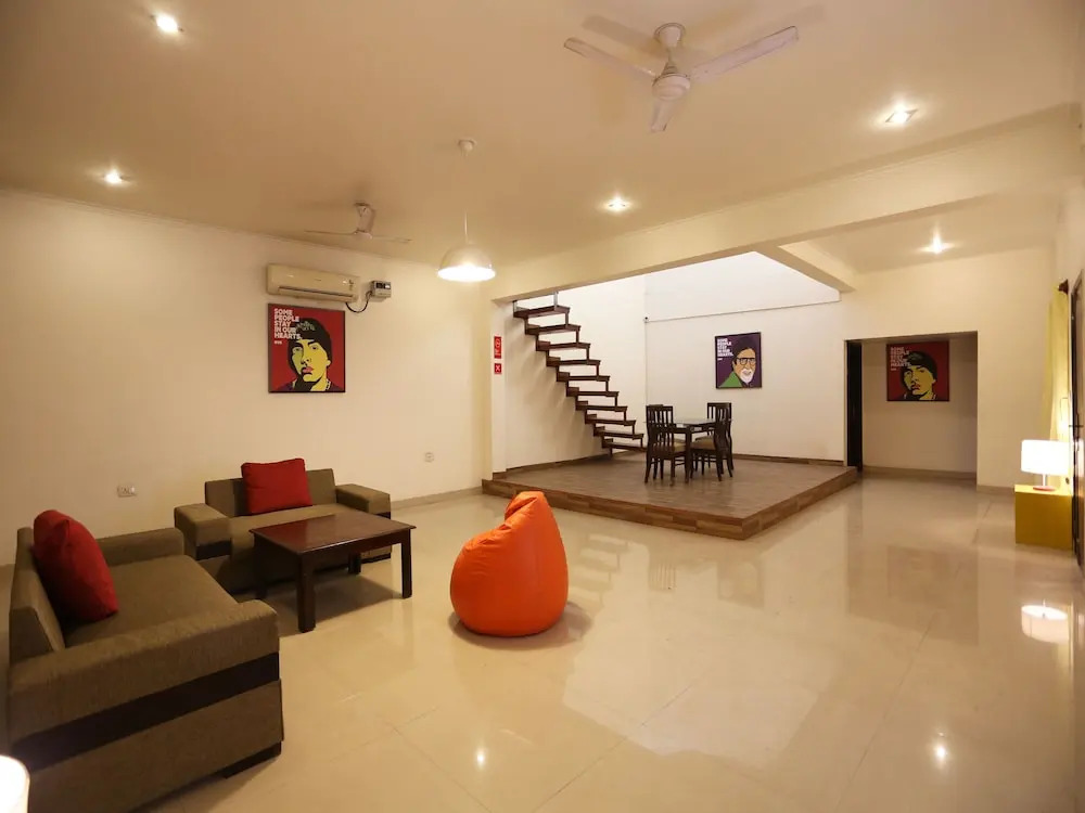 OYO Flagship Noida Expressway NSEZ