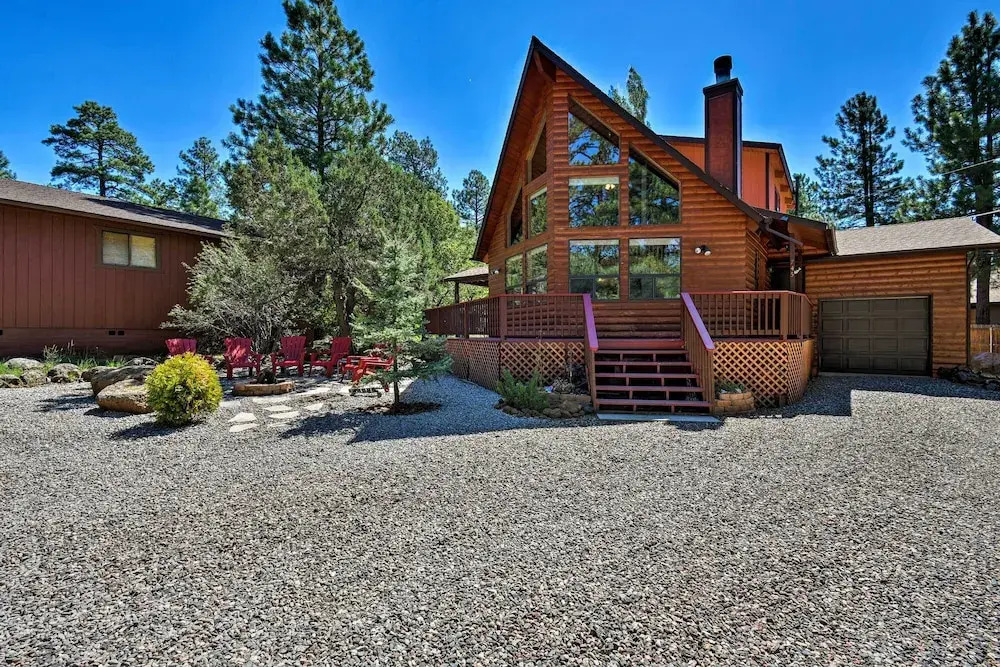 Modern Mountain Chalet: Munds Park Retreat w/ Deck