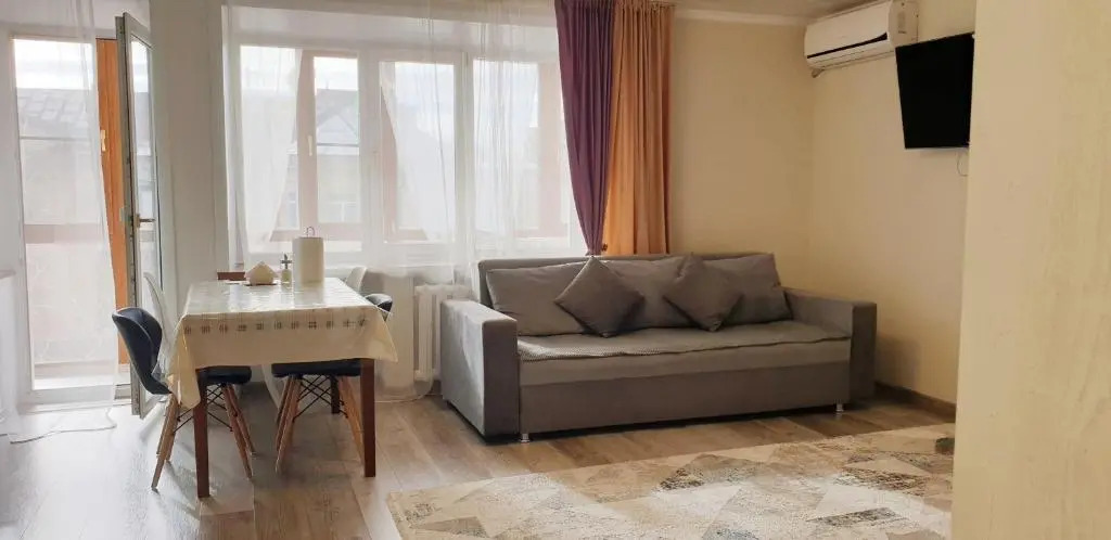 ApartLux on Krylova Street