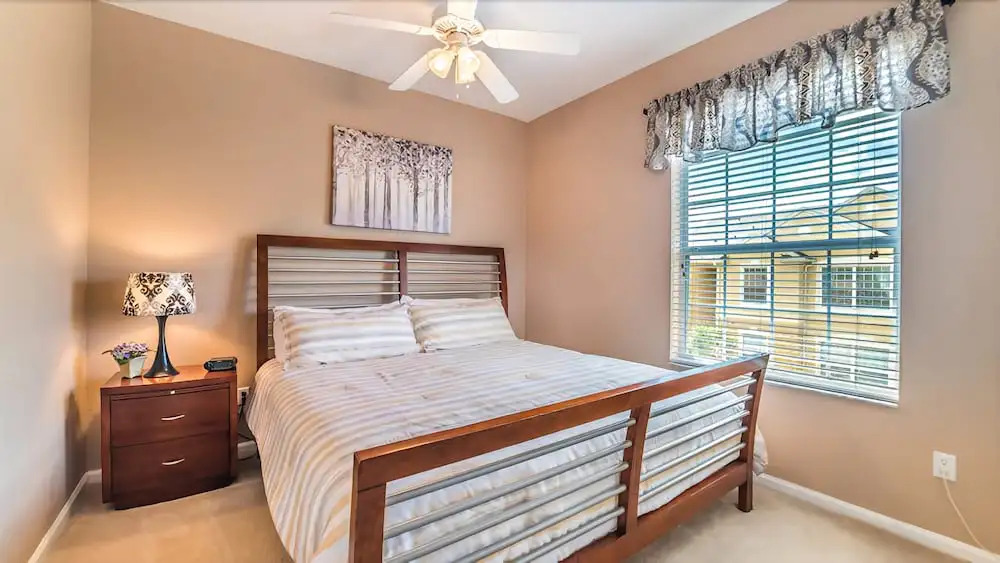 2774 Windsor Hills